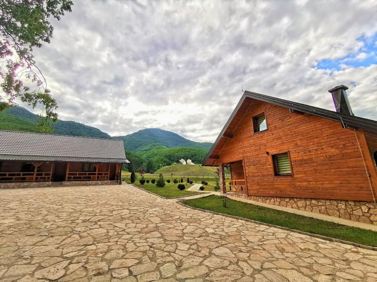 Vila "Maglic" Tjentiste Exterior foto